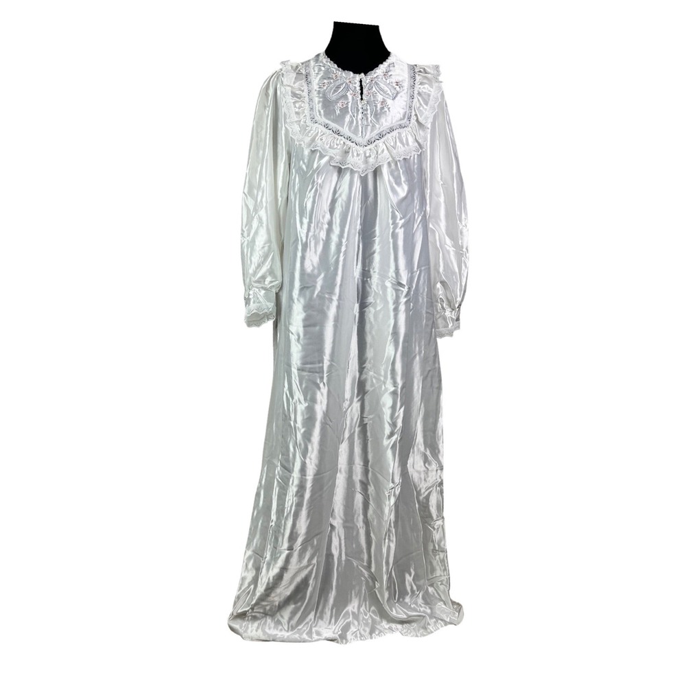 Vintage Ilise Stevens Nightgown White Satin Cuddle Touch Floral Lace Medium USA
